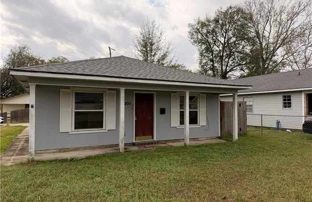 1201 WESTERN Avenue photos photos