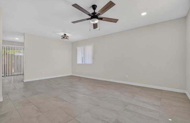 9024 N 51st Ln Gallery 2