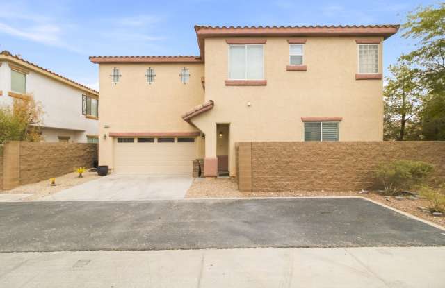 Inviting 3-Bedroom Home with Oversized Loft in Gated Southwest Community Gallery 3