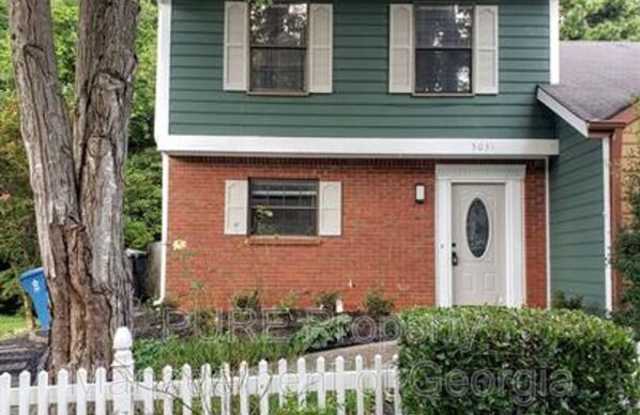 5031 Village Green Way - 5031 Village Green Way, Alpharetta, GA 30009