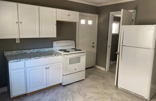 Single Family Home, Valley View School District, Gas heat, Private off Street Parking photos photos