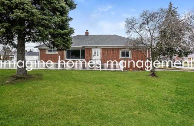 2601 Forestview Avenue photos photos