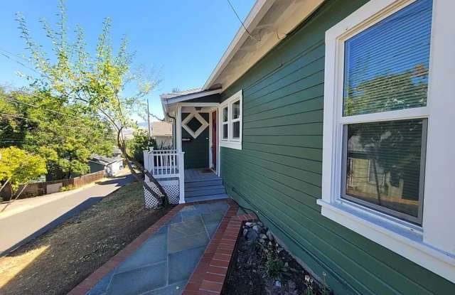 Ashland - 3 bedroom 2 bath Home photos photos