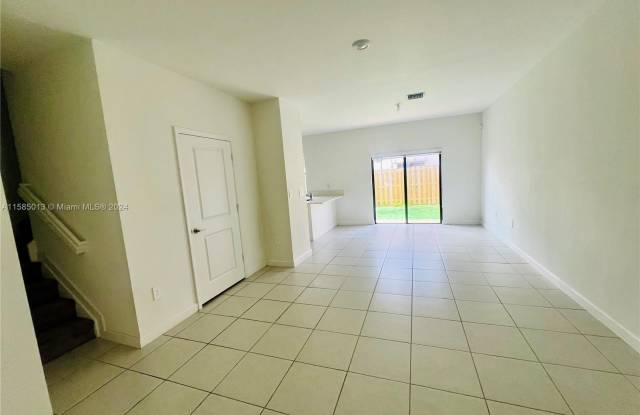 11906 SW 245 Terr Gallery 4