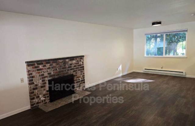 3234 Goldmaur Ct SE Gallery 2