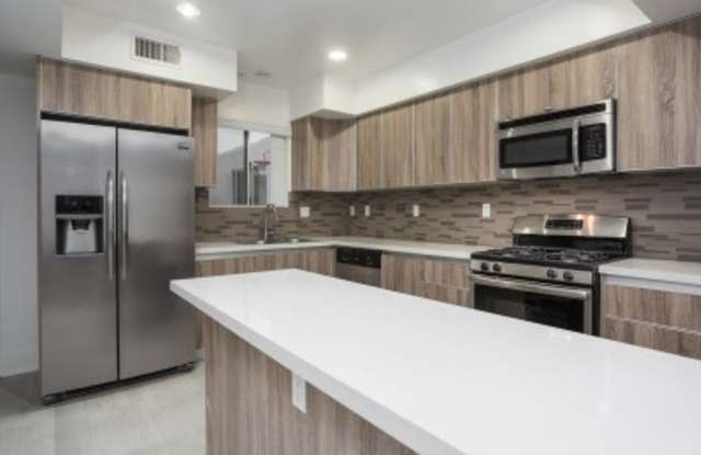 1301 Brockton Ave photos photos