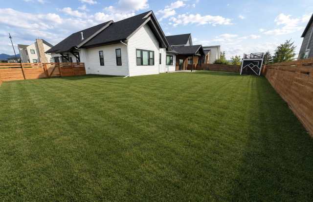 1801 Windrow Dr Gallery 4