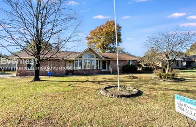 7453 Twinbrook Drive - 7453 Twinbrook Drive, Chattanooga, TN 37421