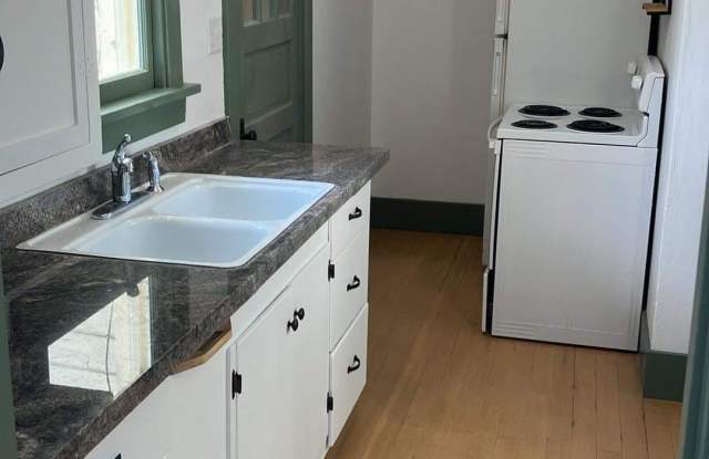 1807 Beck Avenue - 1807 Beck Avenue, Cody, WY 82414