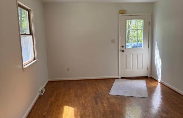 6025 HONEY HOLLOW RD Gallery 4