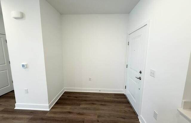 29210 Radford Court Gallery 4