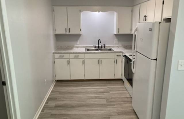 Renovated 1 Bedroom 1 Bathroom in Chipley Fl photos photos