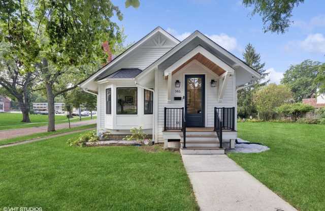 146 E Maple Street - 146 East Maple Street, Hinsdale, IL 60521