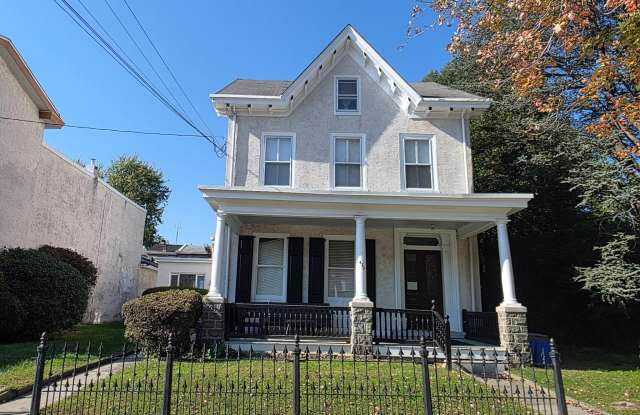 420 LYCEUM Avenue Gallery 1
