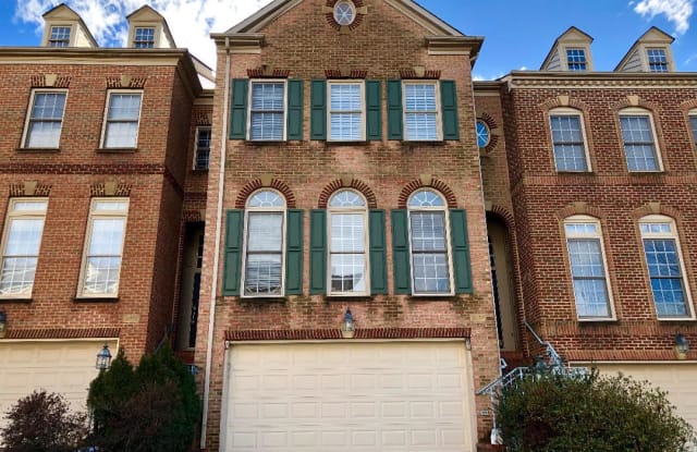 12453 ROSE PATH CIRCLE - 12453 Rose Path Cir, Fair Oaks, VA 22033