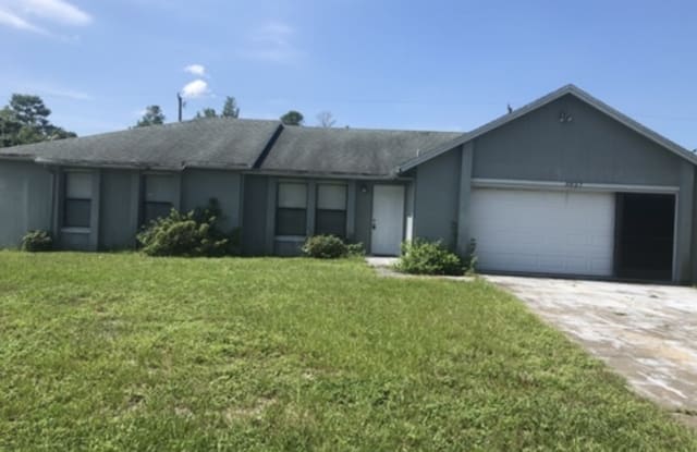 3027 N COVINGTON DR - 3027 North Covington Drive, Deltona, FL 32738