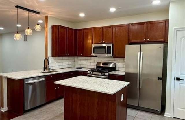 153 MERCER Court Gallery 4