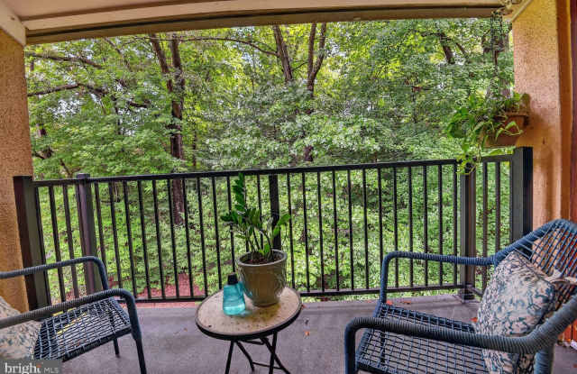 11645 STONEVIEW Square photos photos