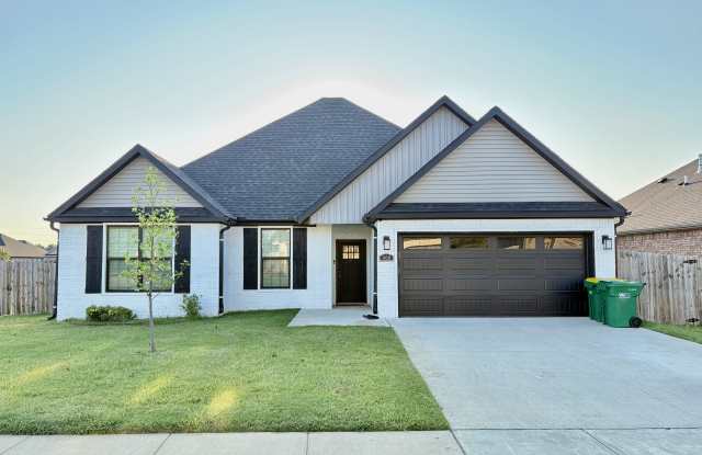 460 Leslie Lane photos photos