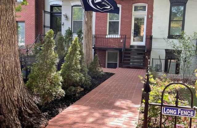 449 NEW JERSEY AVE SE #B photos photos