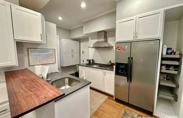 13 Gordon St. photos photos