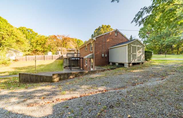 104 Boonsboro Drive - B Gallery 2