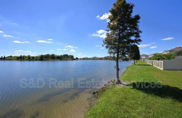 5511 Arlington River Drive Gallery 2