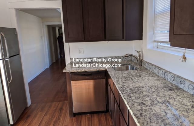 3747 W Sunnyside Ave - 3747 West Sunnyside Avenue, Chicago, IL 60625