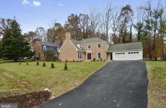 9301 LANGFORD COURT Gallery 2