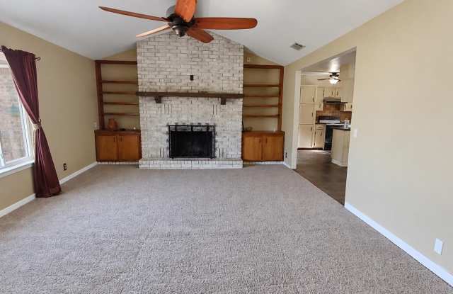 1505 Sunset Dr Gallery 2
