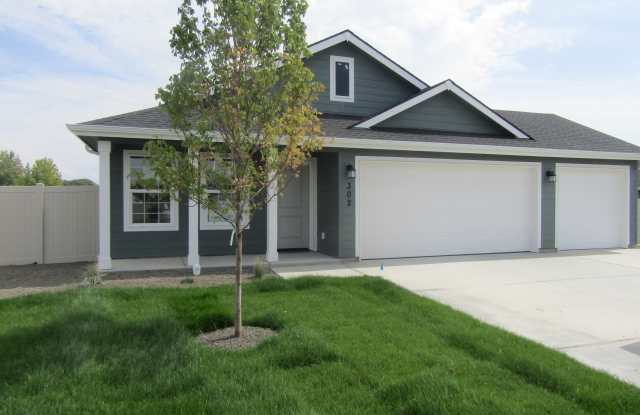 302 Persian Avenue photos photos