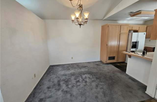 7356 Greenhaven Avenue Gallery 2