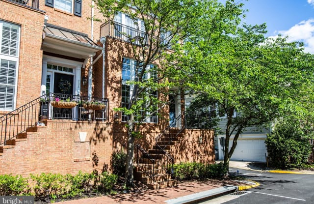 700 VESTAL STREET - 700 Vestal Street, Woodbridge, VA 22191