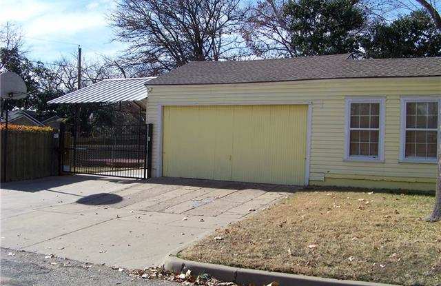 4301 Curzon Avenue Gallery 4