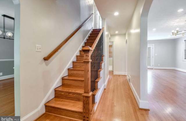 8112 EASTERN AVE NW Gallery 3