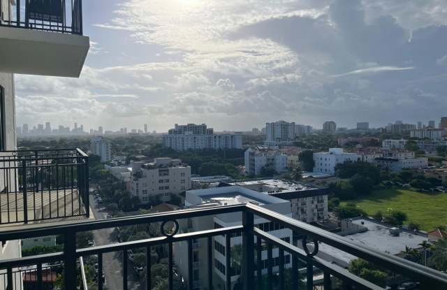 Modern 1BR/1BA Condo with 2 Parking Spaces – Prime Coral Gables Location photos photos