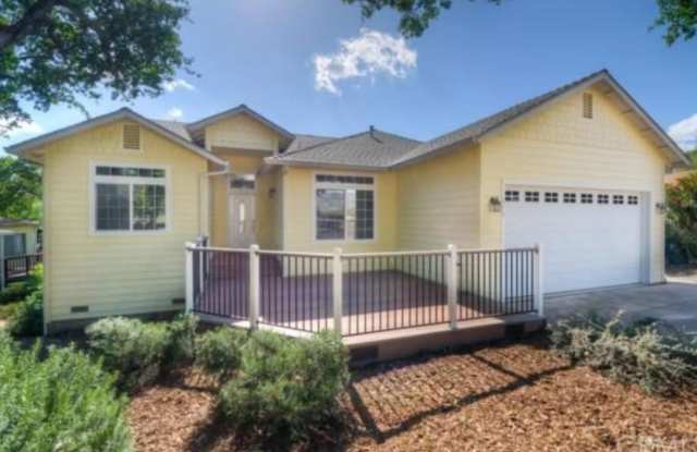 559 Silver Leaf DR - 559 Silver Leaf Drive, Kelly Ridge, CA 95966