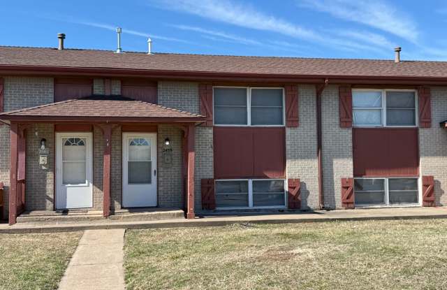 Saint Clair - 2459 S photos photos