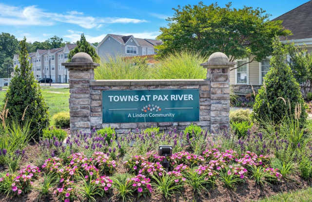 Towns at Pax River photos photos