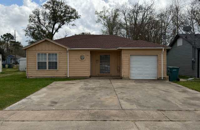 3 Bedroom, 2 Bathroom Home for Rent photos photos