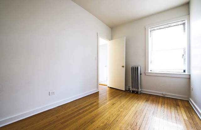 7419 S Phillips Gallery 4