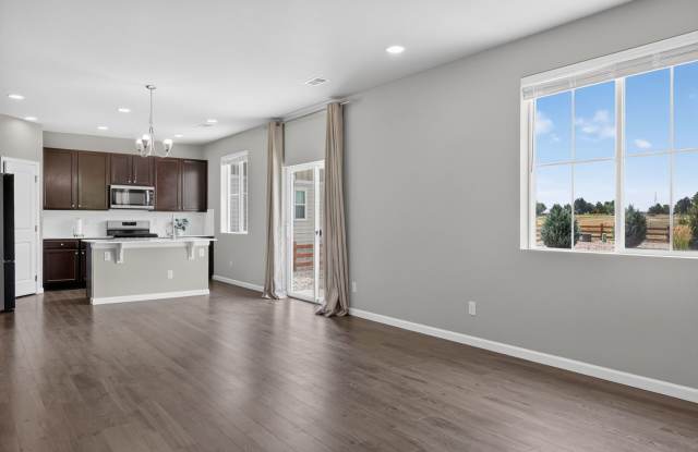 Newer 3BD/3BA Home w/ Quartz Island, Fenced Yard & High Ceilings Gallery 4