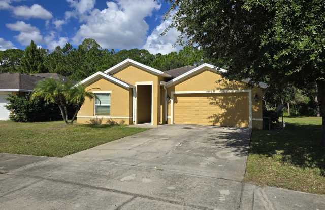 1489 Springleaf Drive Gallery 1