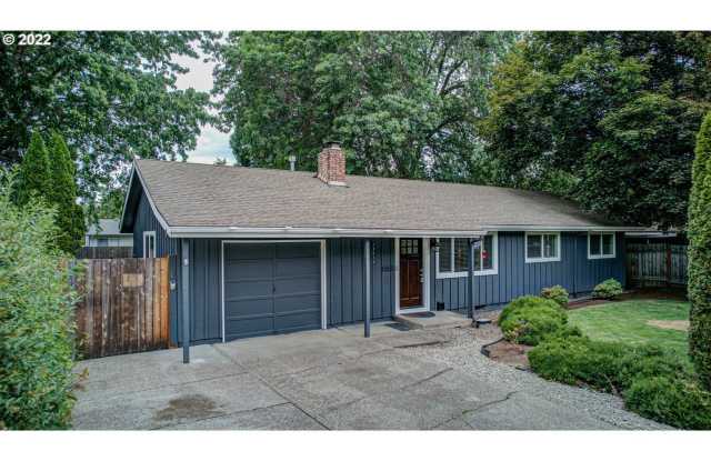 Lovely Ranch style home with park like rear fenced yard, Commonwealth lake Park just around the corner. photos photos