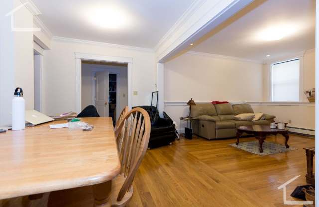 Garden level 3 bed in Allston photos photos Garden level 3 bed in Allston photos photos