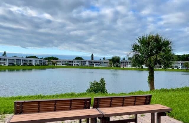 111 Chatham E - 111 West Ascot Street, Palm Beach County, FL 33417
