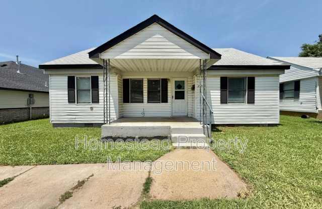 2141 SW 45th St. photos photos