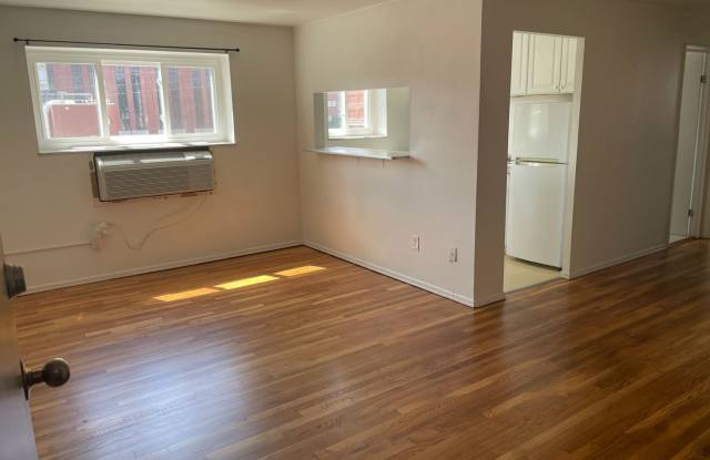 Gross Street photos photos