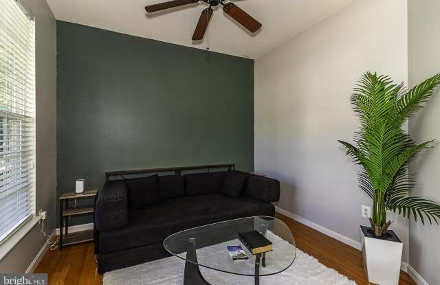 11100 SATURN Court Gallery 4