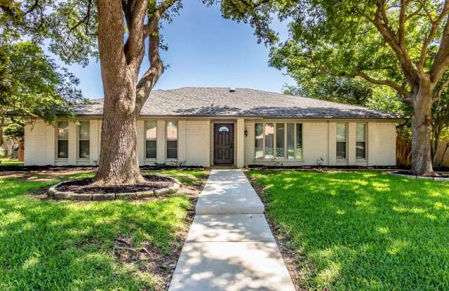 Unique Stunning 4 bedroom 2 bath house in Plano ISD - 2312 Teakwood Lane, Plano, TX 75075
